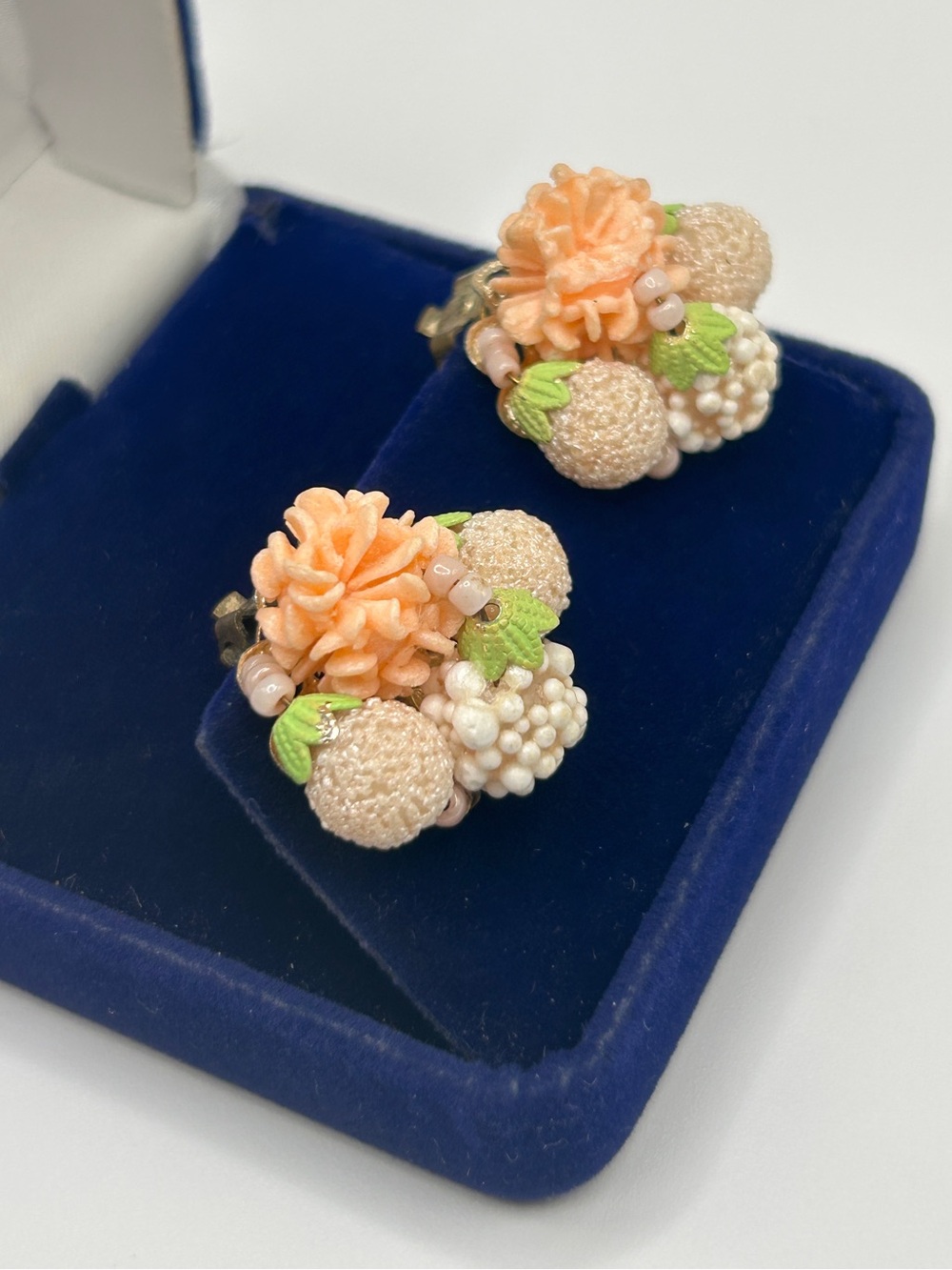 Vintage Japan 18k Gold Filigree Back w/ Floral Cluster Clip-On Earrings Handmade